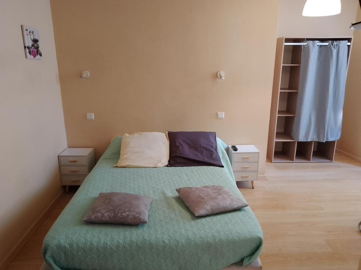 Le Moderne Veynes - Location D'Appartements A La Nuitee Exterior foto
