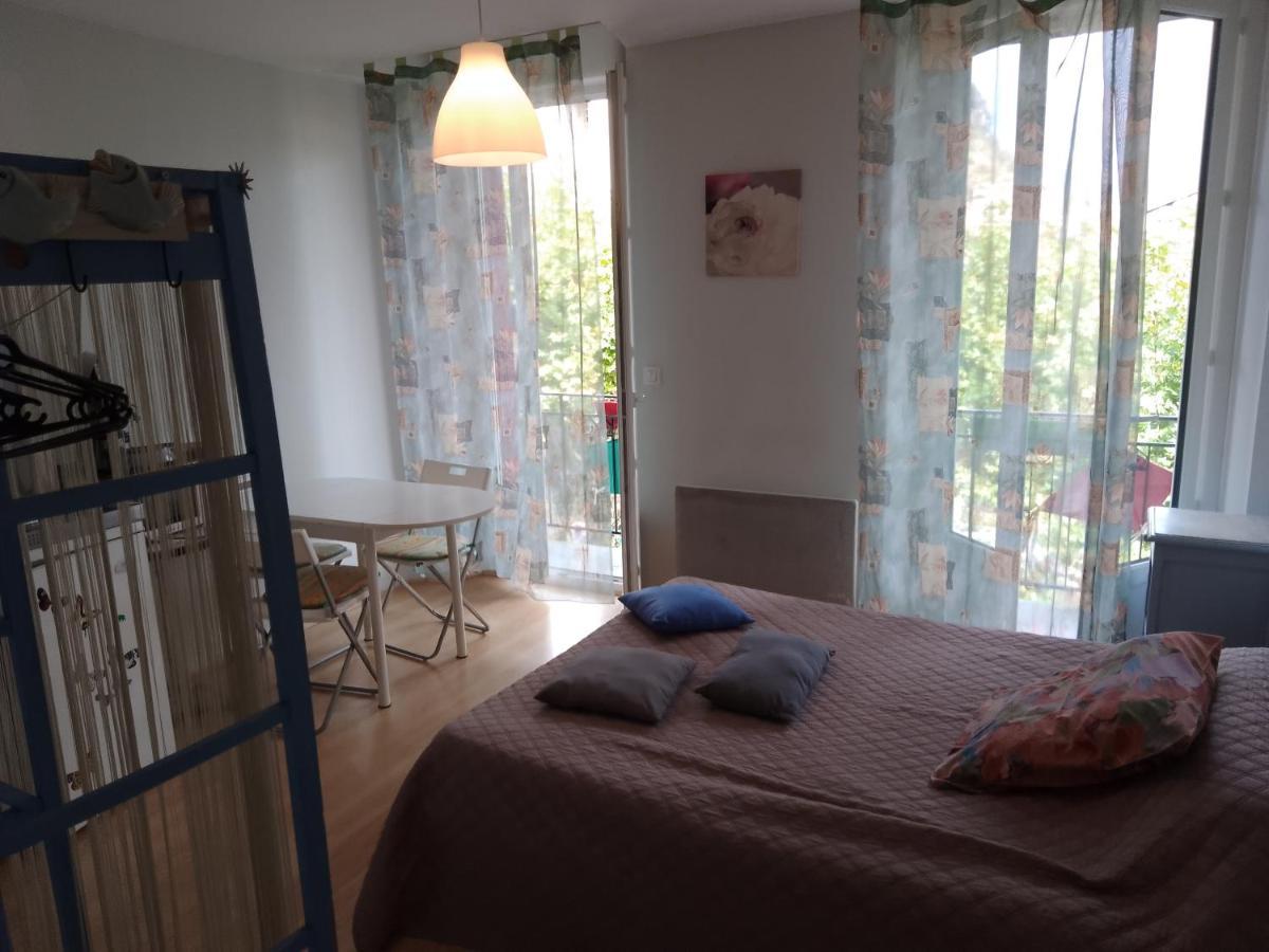 Le Moderne Veynes - Location D'Appartements A La Nuitee Exterior foto