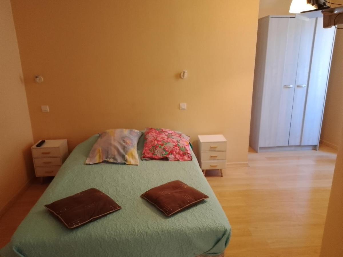 Le Moderne Veynes - Location D'Appartements A La Nuitee Exterior foto